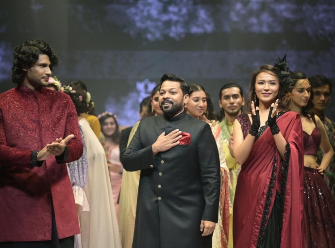 26th BFW showcases collections by 15 designers